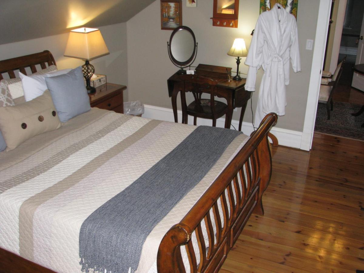 Clyde Hall Bed And Breakfast Lanark Bagian luar foto