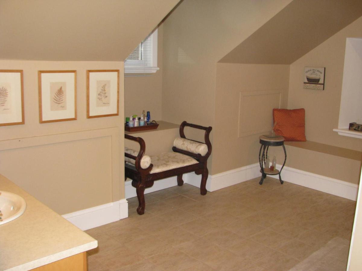 Clyde Hall Bed And Breakfast Lanark Bagian luar foto