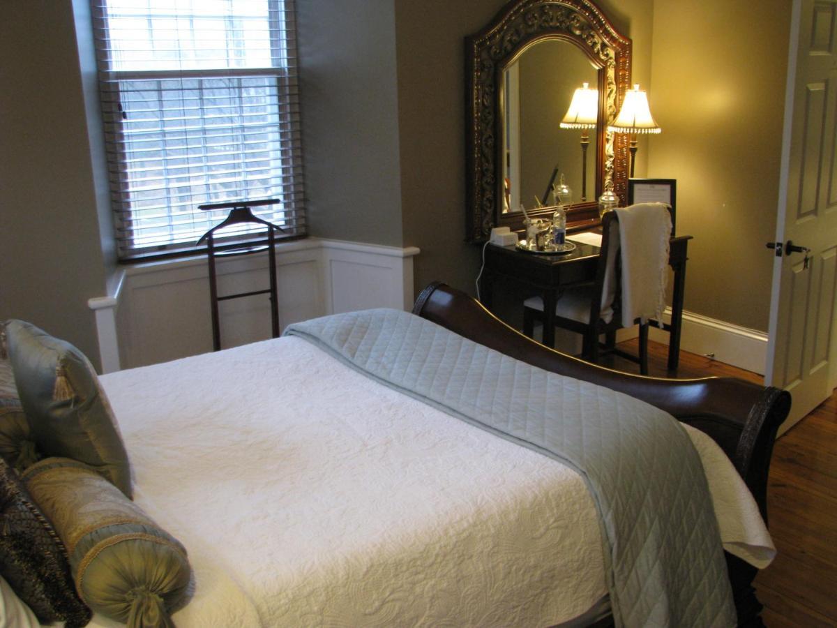 Clyde Hall Bed And Breakfast Lanark Bagian luar foto