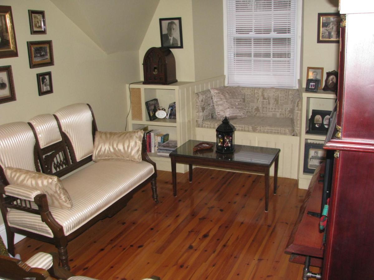 Clyde Hall Bed And Breakfast Lanark Bagian luar foto
